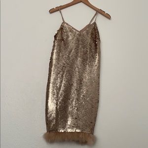 BEAUTIFUL NWT SEQUIN DRESS WITH MARABOU FEATHERS